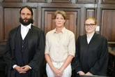 Block-Prozess geht weiter: Steakhouse-Erbin erklärt Bargeldabhebungen mit Gärtner