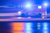 Autofahrer (19) knallt in Gegenverkehr: Vier Schwerverletzte bei Innenstadt-Unfall