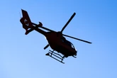 Mit Nagelkleber gespielt: Kind (3) schwer verletzt in Klinik geflogen