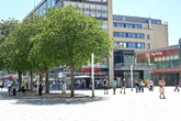 Trotz Bewährung: Dreifach-Dieb schlägt auf Prager Straße zu