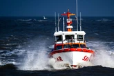 Notfall auf der Nordsee! Vater und Sohn kämpfen auf Segelboot ums Überleben