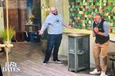 "First Dates": Bei Lars Anblick kriegt es Roland mit der "Angst" zu tun