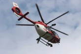 Autofahrer erfasst Motorradfahrer: Biker schwer verletzt