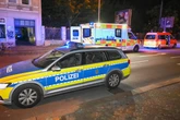Nächtlicher Fenstersturz in Leipzig: Frau fällt drei Meter tief