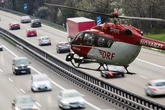 Mann versprüht nach Streit mit Fahrer Reizgas im Reisebus: A13 zeitweise voll gesperrt