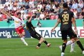 DFB-Pokal live: Rückstand gegen Drittligist! Fliegt der nächste Bundesliga-Klub raus?