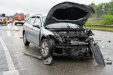 Unwetter trifft Weimarer Land: Unfall auf A4 und überflutete Straßen