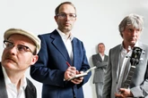Kult-Band Erdmöbel feiert Jubiläum: "Musik, die nicht überrascht, ist wertlos"