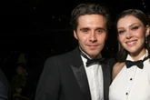 Nach fiesen Gerüchten über Mama Victoria: Beckham-Spross spricht über "intensive" Hochzeit
