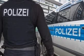 16-Jähriger flüchtet mit Roller vor Polizei und rammt Streifenwagen