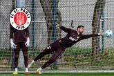 Dritter Keeper verabschiedet! St. Pauli stellt sich zwischen den Pfosten neu auf