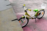 Knöllchen fürs Kinderfahrrad? Ordnungsamt droht mit Abschlepp-Aktion