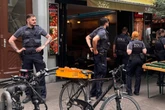 Razzia! Restaurant durchsucht, mehrere Festnahmen
