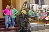 Ein Paradies für Paradiesvögel: Mutter und Tochter planen schrille Wohn-Boutique in der Neustadt