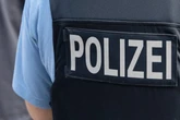 Mann in Steinbach hinterrücks attackiert und mit Messer verletzt