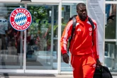 FC Bayern: Upamecano fordert Mega-Gehalt! Konkurrent nimmt Verteidiger ins Visier