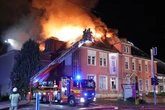 Kinder wegen Brand in ehemaliger Staatsoperette verdächtigt: Wer zahlt den Schaden?