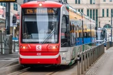 Schüler belästigt: 65-Jähriger masturbiert in Citybahn