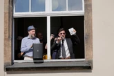 Rechtsextremist Sellner im Chemnitzer Rathaus: Gegenprotest auf dem Markt
