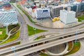 Reizgas-Attacke: Duo greift Frau in Hotel an