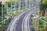 Zugausfälle und Verspätungen bei Magdeburg: Bahn arbeitet an defekter Oberleitung