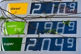 Über 400 Tanken verstoßen gegen neue 12-Uhr-Regel