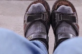 Umfrage bestätigt: Das sind im Sommer die schlimmsten Stil-Sünden der Männer