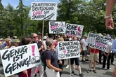"Genug ist genug!": Tausende demonstrieren gegen Verkehrs-Wahnsinn am Brenner