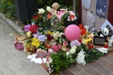 Trauer um getötetes Mädchen (†15): Angehörige lassen Luftballons steigen