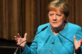 Merkel bei Besuch in Baden-Baden: "Man kriegt da ziemlichen Schreck"