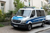 Am helllichten Tag: Mann in Dresden mit Pistole bedroht
