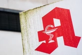 Apotheke im Harz überfallen: Polizei sucht flüchtigen Täter