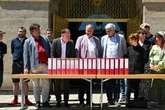 Gegen DVB-Kürzungspläne: Tausende Unterschriften für Bürgerentscheid gesammelt