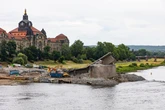 Abriss der Carolabrücke: Hält der Zeitplan trotz Niedrigwasserstand?