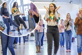 TAG24-Reporterin testet "Line Dance": Tanzen in Reih und Glied - kein Problem, oder doch?