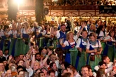 Prost aus München, Ciao aus Rom: Wer feierte auf dem Oktoberfest?