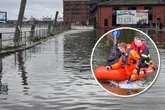Sturmflut in Hamburg: Teenager eingeschlossen, Fischmarkt unter Wasser