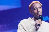 Wegen Bombenfund in Köln: Teddy Teclebrhan muss Auftritt verschieben