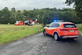 Mehrfach überschlagen: Schwerer Unfall an Landesgrenze zu Thüringen