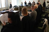 Gefesselt, geschlagen und bedroht: Quartett soll 35.000 Euro erpresst haben
