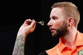 Darts-Star reagiert auf ekelhafte Krebs-Nachricht: "Habe meine Mutter tatsächlich daran verloren"