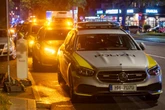 Handy-Verkauf eskaliert! Polizei rückt an und findet Waffe