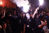 Meisterfeier schlägt in Gewalt um: Fans und Polizei geraten aneinander, mehrere Verletzte