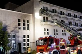 200.000 Euro Schaden bei Feuer in Lost-Place-Klinik: Polizei sucht Jugendliche
