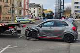 Unfall blockiert Kreuzung in Chemnitz