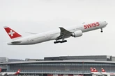 Während sie schlief: Frau in der Business Class sexuell belästigt