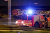 Frau stirbt bei Brand in Bungalow: Mann rettet sich schwer verletzt aus Flammen