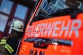 Feuer am S-Bahnhof: Ein Verletzter, Zugverkehr unterbrochen