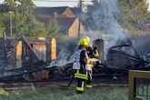 Feuer im Vogtland: Scheune brennt völlig nieder