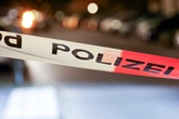 Älterer Herr verstirbt nach Prügelei in Hamburg: Wer kann Hinweise zum Tatverdächtigen geben?